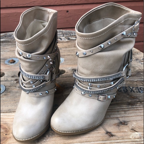 Not Rated Beddazled booties. - Picture 7 of 9